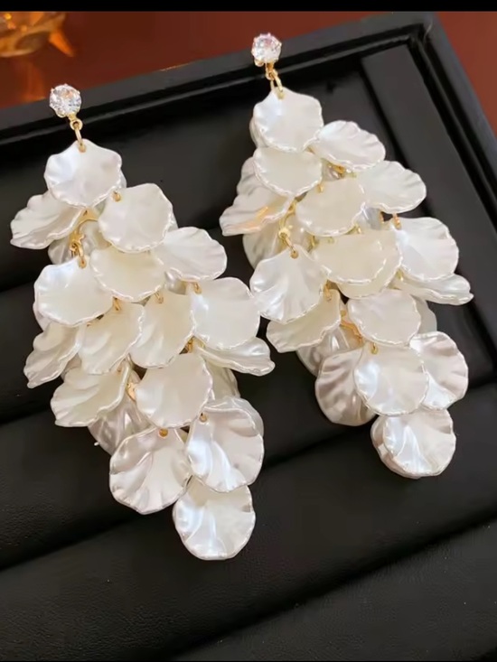 Zara Jewelry - Pearl White Petal Chandelier Earrings